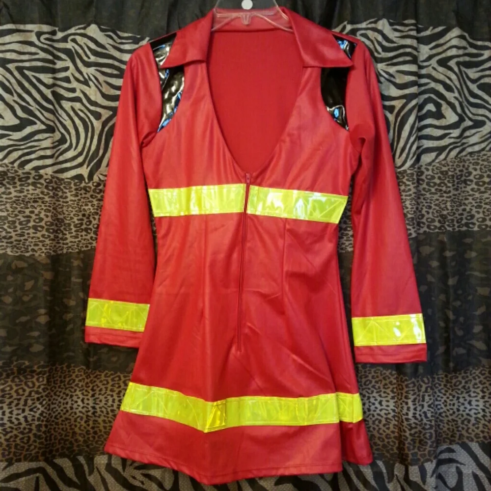 Leg Avenue Red Firefighter Costume - Picture 2 of 5